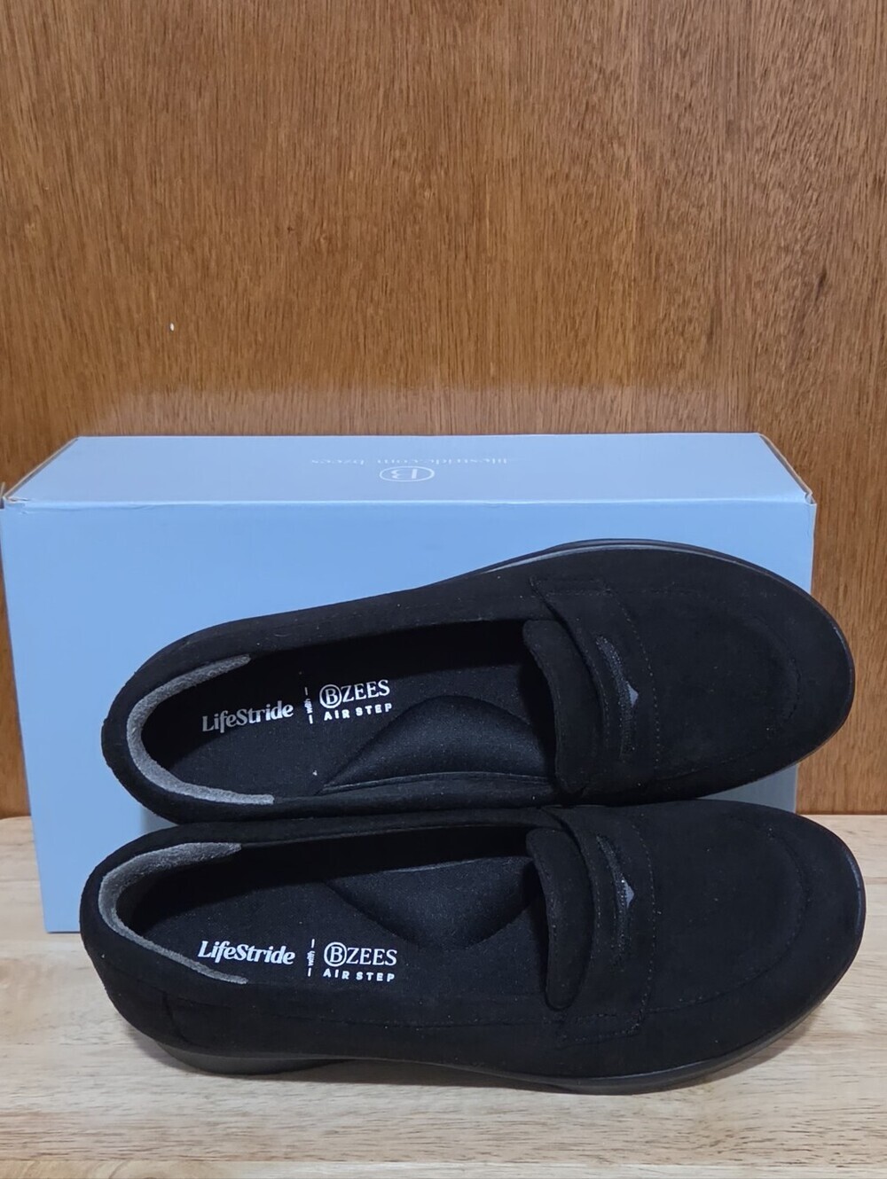 Bzees Black Loafers /Slip On/Size 8M/ Air Step Technology / Low wedge sole / NWT - Picture 6 of 11